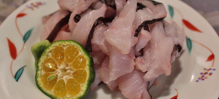 仙台駅で味わう牛たんと東北の食文化多様な魅力に満ちた玄関口